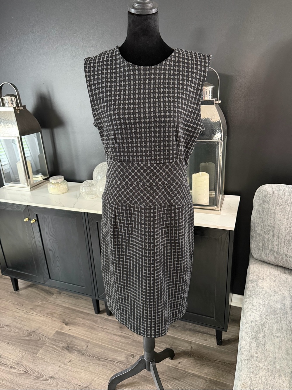 Banana Republic Stretch Sheath Career Dress Gray Black Print Size 12 - Picture 2 of 5